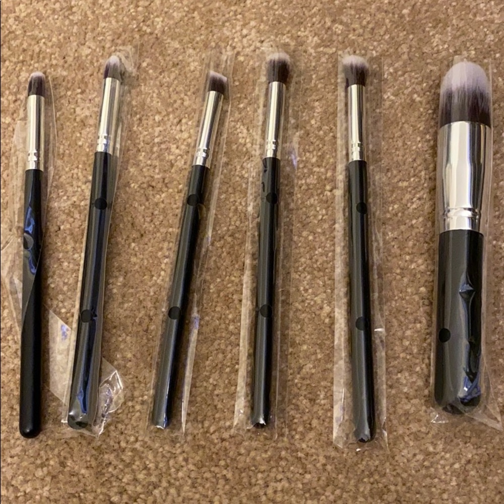 Make up brushes